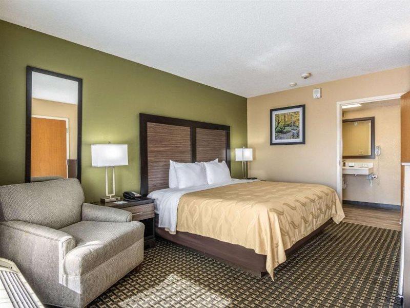 Quality Inn Perry - National Fairgrounds Area Εξωτερικό φωτογραφία