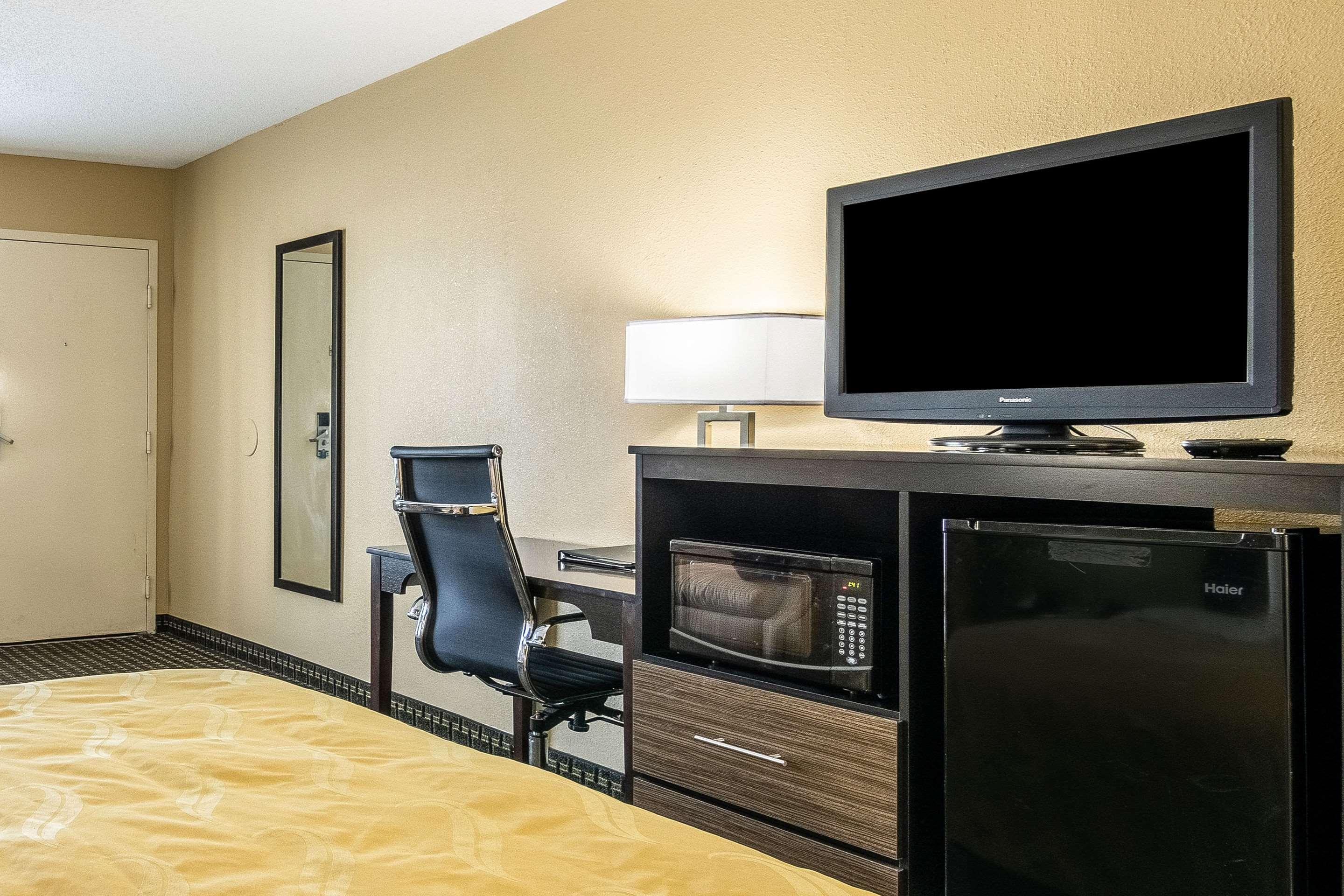 Quality Inn Perry - National Fairgrounds Area Εξωτερικό φωτογραφία