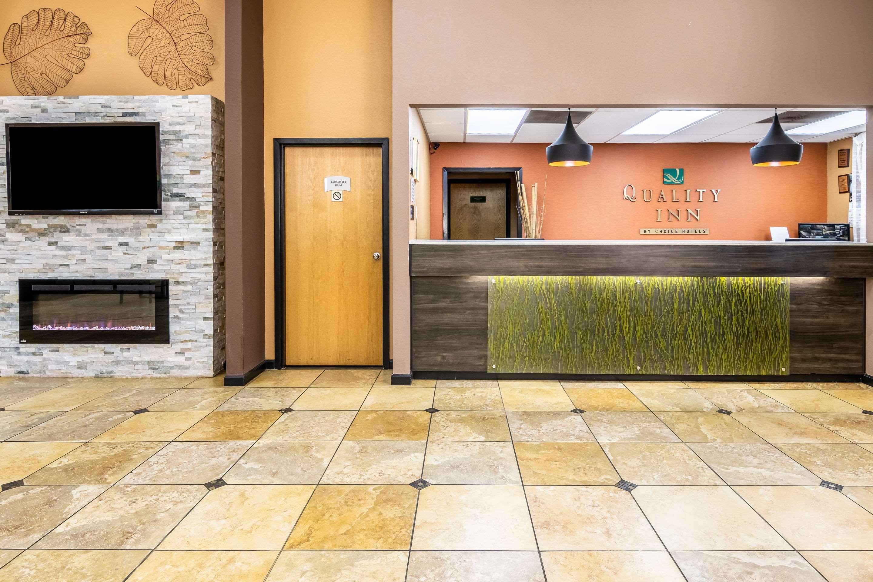 Quality Inn Perry - National Fairgrounds Area Εξωτερικό φωτογραφία