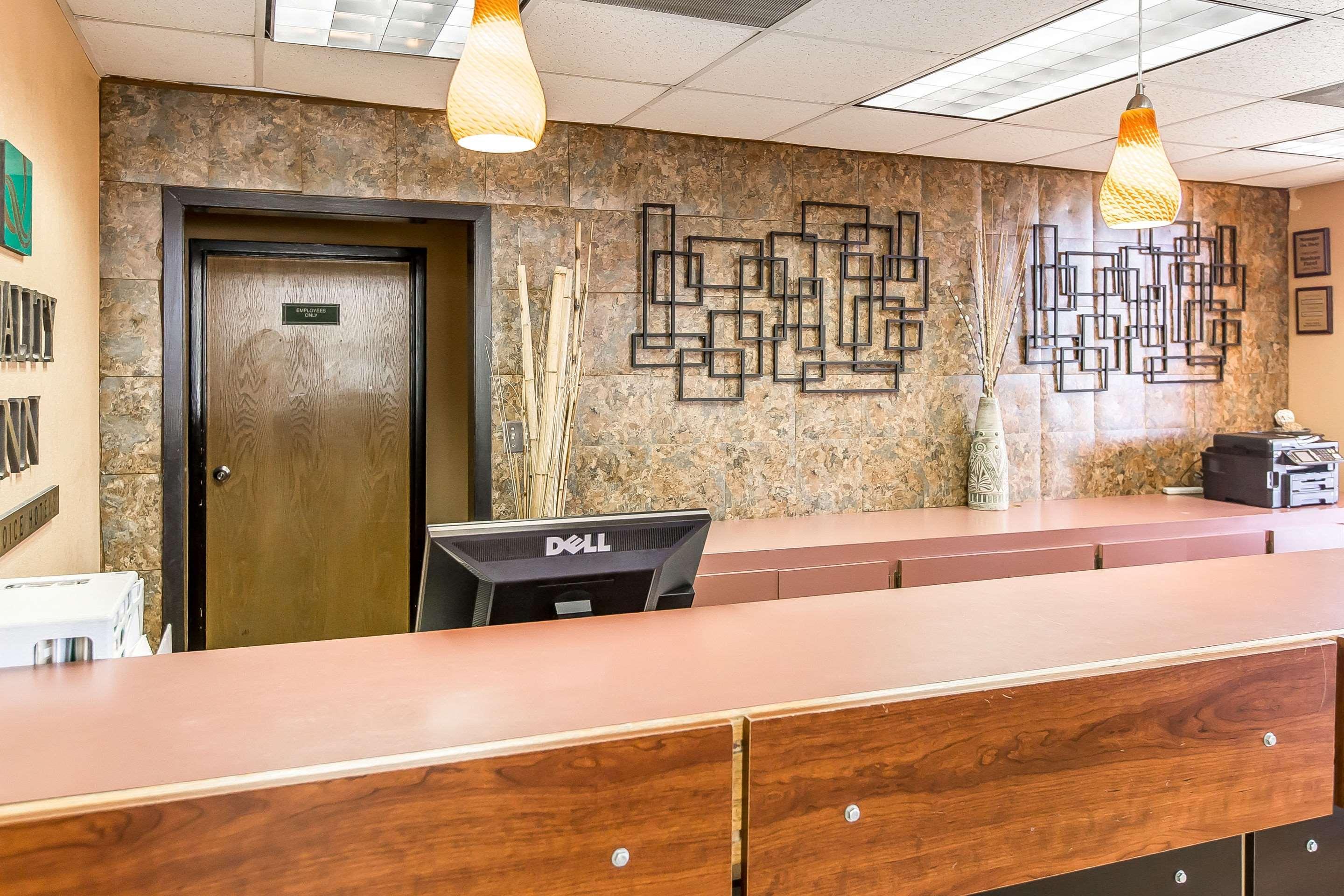 Quality Inn Perry - National Fairgrounds Area Εξωτερικό φωτογραφία