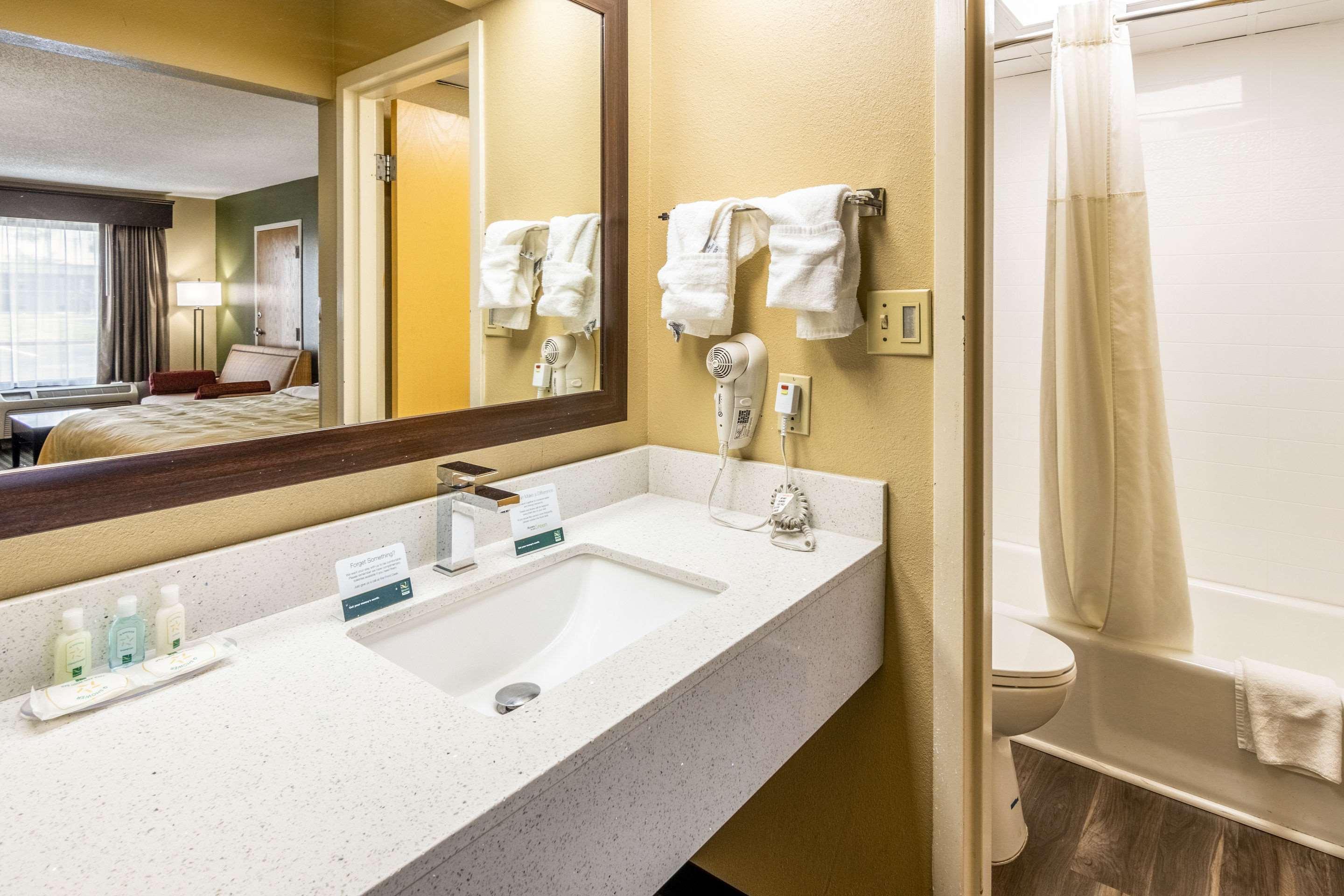 Quality Inn Perry - National Fairgrounds Area Εξωτερικό φωτογραφία