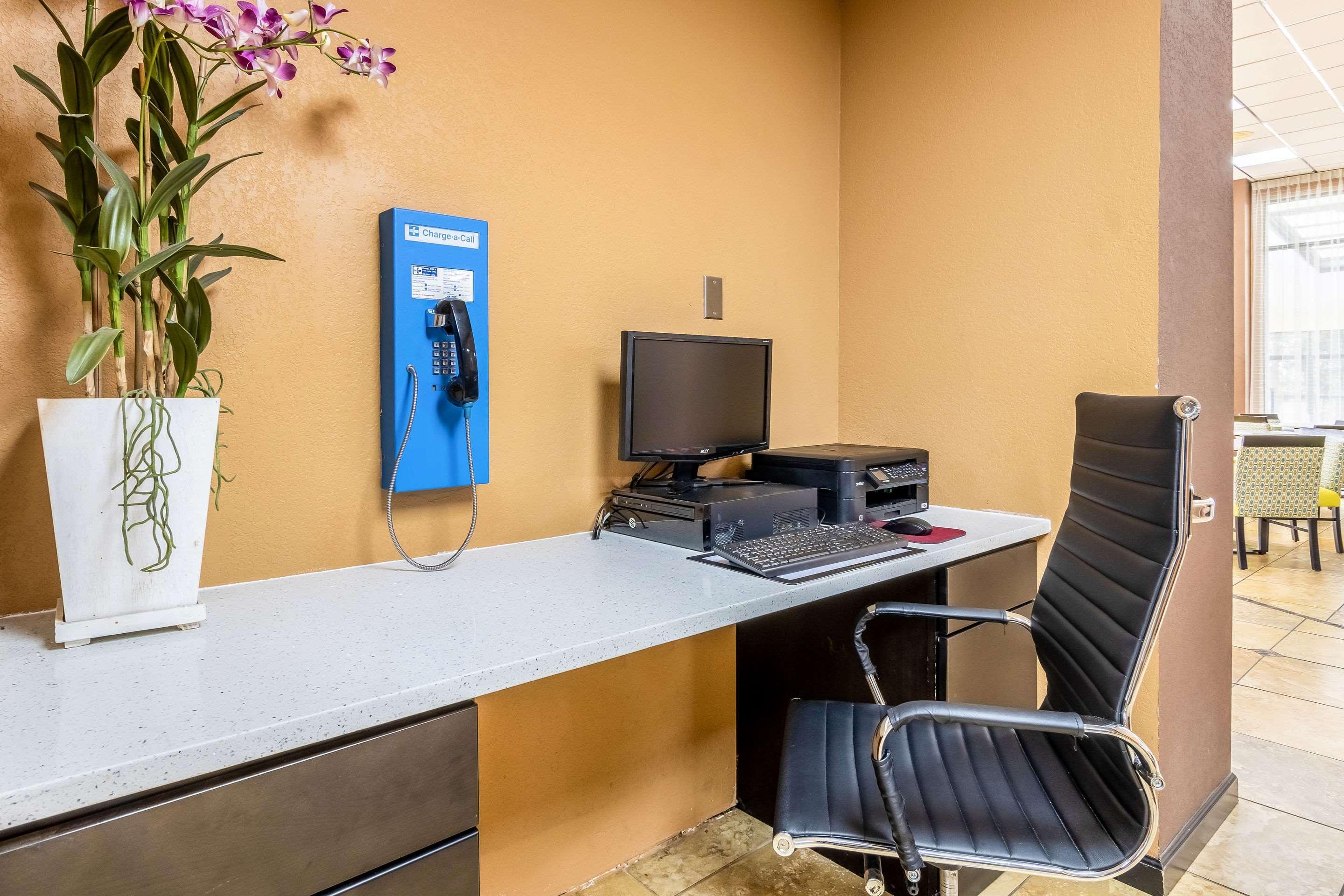 Quality Inn Perry - National Fairgrounds Area Εξωτερικό φωτογραφία
