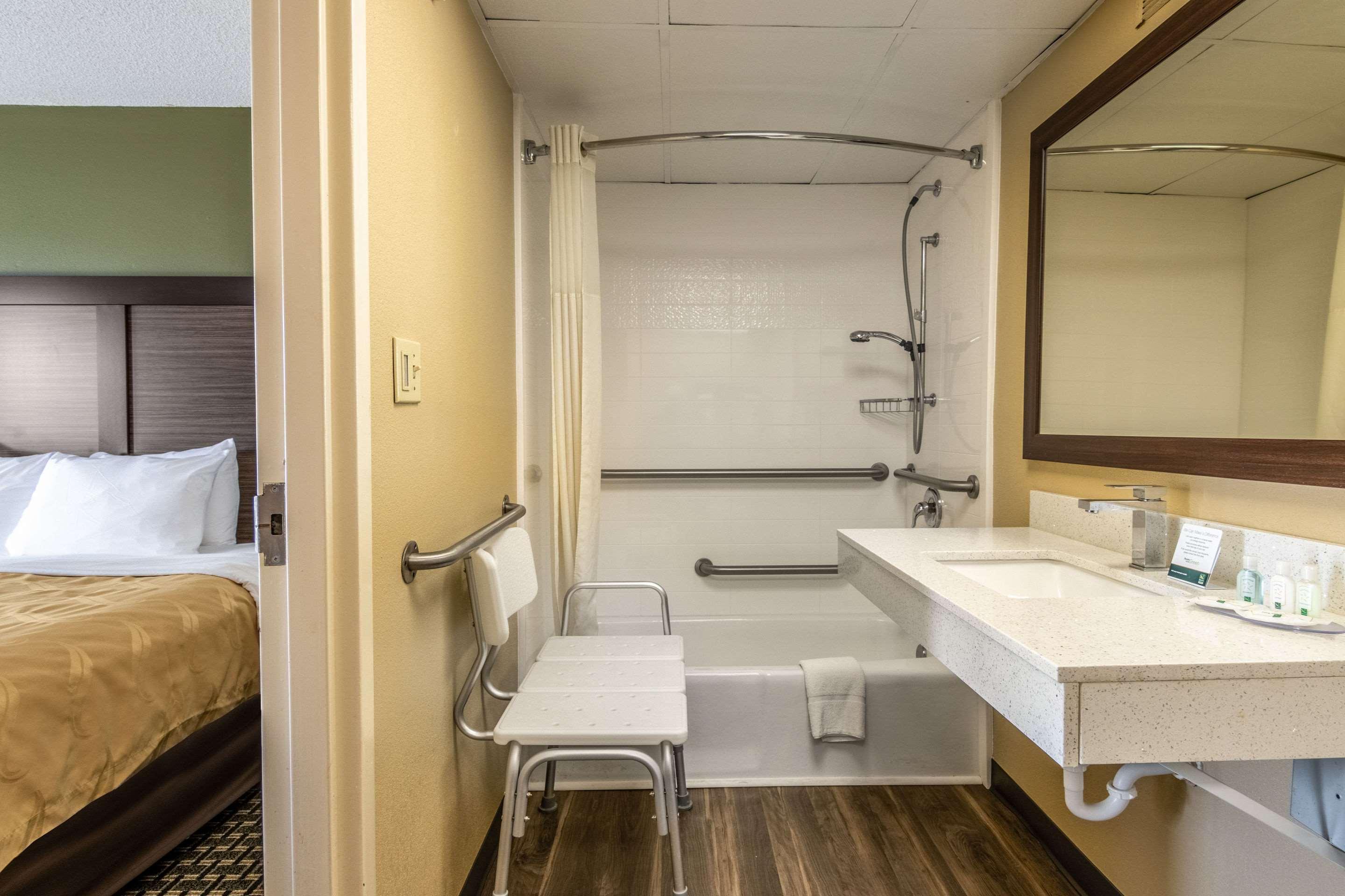 Quality Inn Perry - National Fairgrounds Area Εξωτερικό φωτογραφία